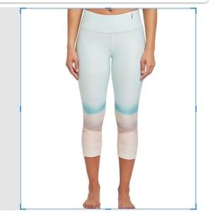 NWOT-Calia by Carrie Underwood mid rise leggings